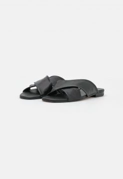 Melvin & Hamilton Femme ELODIE 47 Mules Black 10 Melvin & Hamilton Femme ELODIE 47 Mules Black -Melvin & Hamilton Soldes 21d622a9e1aa43b7ae316a383cc61479