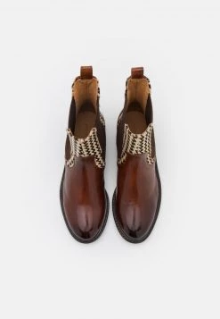 Melvin & Hamilton Femme SALLY 113 Bottines Brown -Melvin & Hamilton Soldes 27114a2307bc400ebeeeb4a717322140