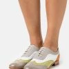Melvin & Hamilton SALLY 97 Derbies Light Grey/mint/white/rich Tan/natural Femme -Melvin & Hamilton Soldes 41c7d659e3a04da492a409b23c7d0e43