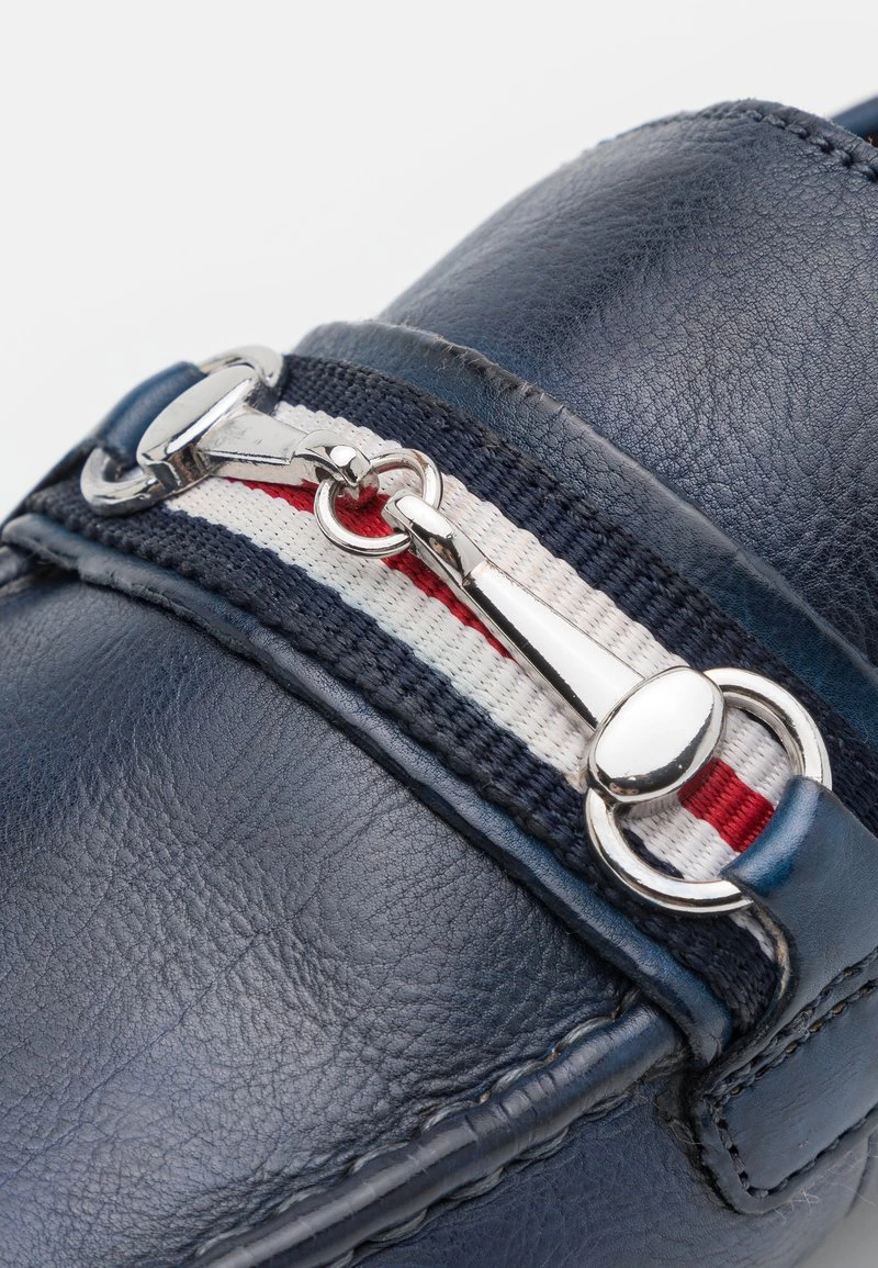 Melvin & Hamilton CLIVE 16 Mocassins Navy Homme 8 Melvin & Hamilton CLIVE 16 Mocassins Navy Homme – Image 6