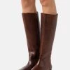 Melvin & Hamilton Femme SUSAN 7 Bottes Brown -Melvin & Hamilton Soldes 7a2a6cc77b634bb891f9683bcef8e53e
