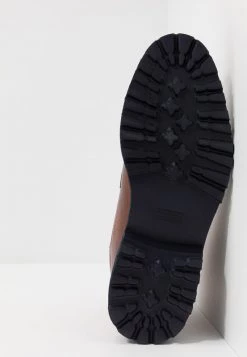 Melvin & Hamilton TREVOR Bottines à Lacets Brown Homme -Melvin & Hamilton Soldes 8c7c46db1c904f3da271a612e2d4ea8c