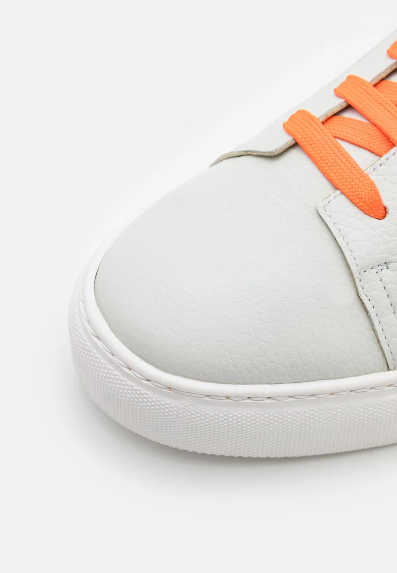 Melvin & Hamilton Homme HARVEY 70 Baskets Basses Extra White 8 Melvin & Hamilton Homme HARVEY 70 Baskets Basses Extra White – Image 6