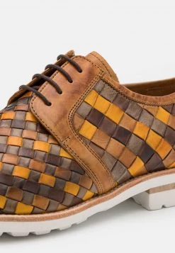 Melvin & Hamilton BRAD 1 Derbies Mid Brown Homme -Melvin & Hamilton Soldes b19ab592e53047c1b6b13f47892a64b1