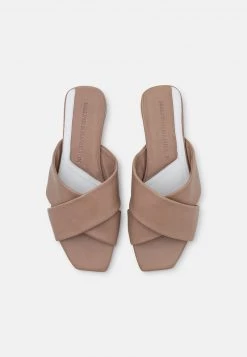 Melvin & Hamilton BROOKE 6 Mules Soia/white/natural Femme 13 Melvin & Hamilton BROOKE 6 Mules Soia/white/natural Femme -Melvin & Hamilton Soldes b97cb6444cbf44d2ada4c954e9073ad4