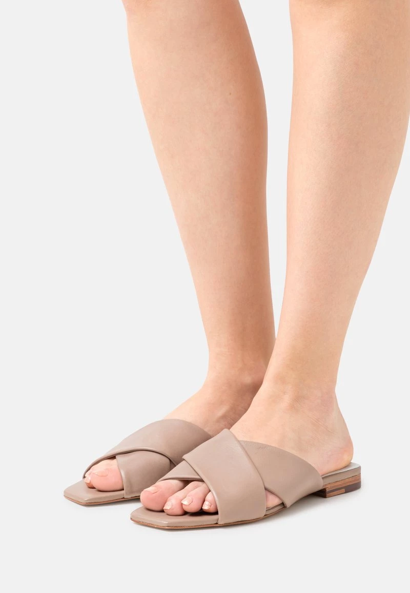 Melvin & Hamilton BROOKE 6 Mules Soia/white/natural Femme 3 Melvin & Hamilton BROOKE 6 Mules Soia/white/natural Femme