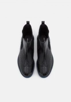 Melvin & Hamilton Femme JADE 8 Bottines à Plateau Black -Melvin & Hamilton Soldes c1502fb4196248698e286f635066f483