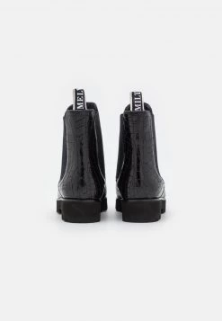 Melvin & Hamilton Femme SUSAN 100 Bottines à Plateau Black -Melvin & Hamilton Soldes c8f308b1366542edbe5b03b2b0f43bc4