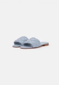 Melvin & Hamilton Femme ELODIE 37 Mules Sky/natural -Melvin & Hamilton Soldes d0bcef0271384e6db8c41a3f6f1f5ea4