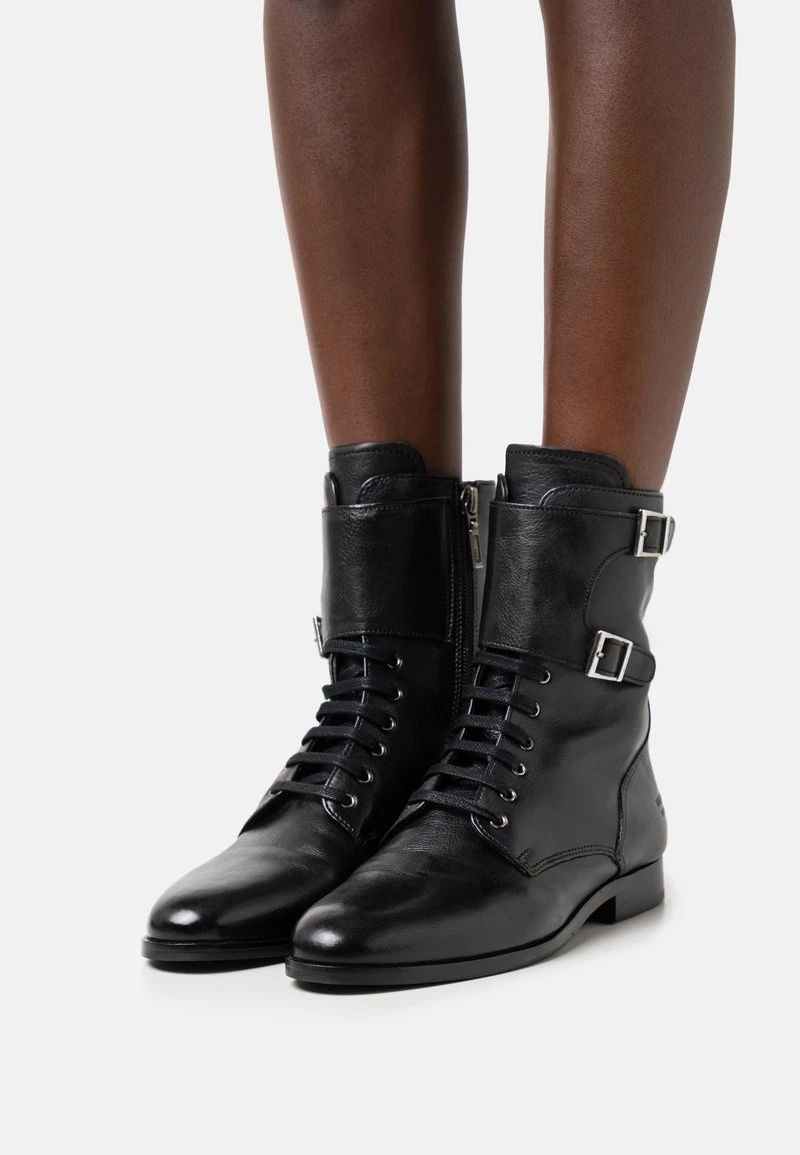Melvin & Hamilton Femme SUSAN 90 Bottines à Lacets Black 3 Melvin & Hamilton Femme SUSAN 90 Bottines à Lacets Black