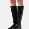 Melvin & Hamilton Femme SUSAN 7 Bottes Black -Melvin & Hamilton Soldes e85f9b7ff5634a8caef4f191e168ca47