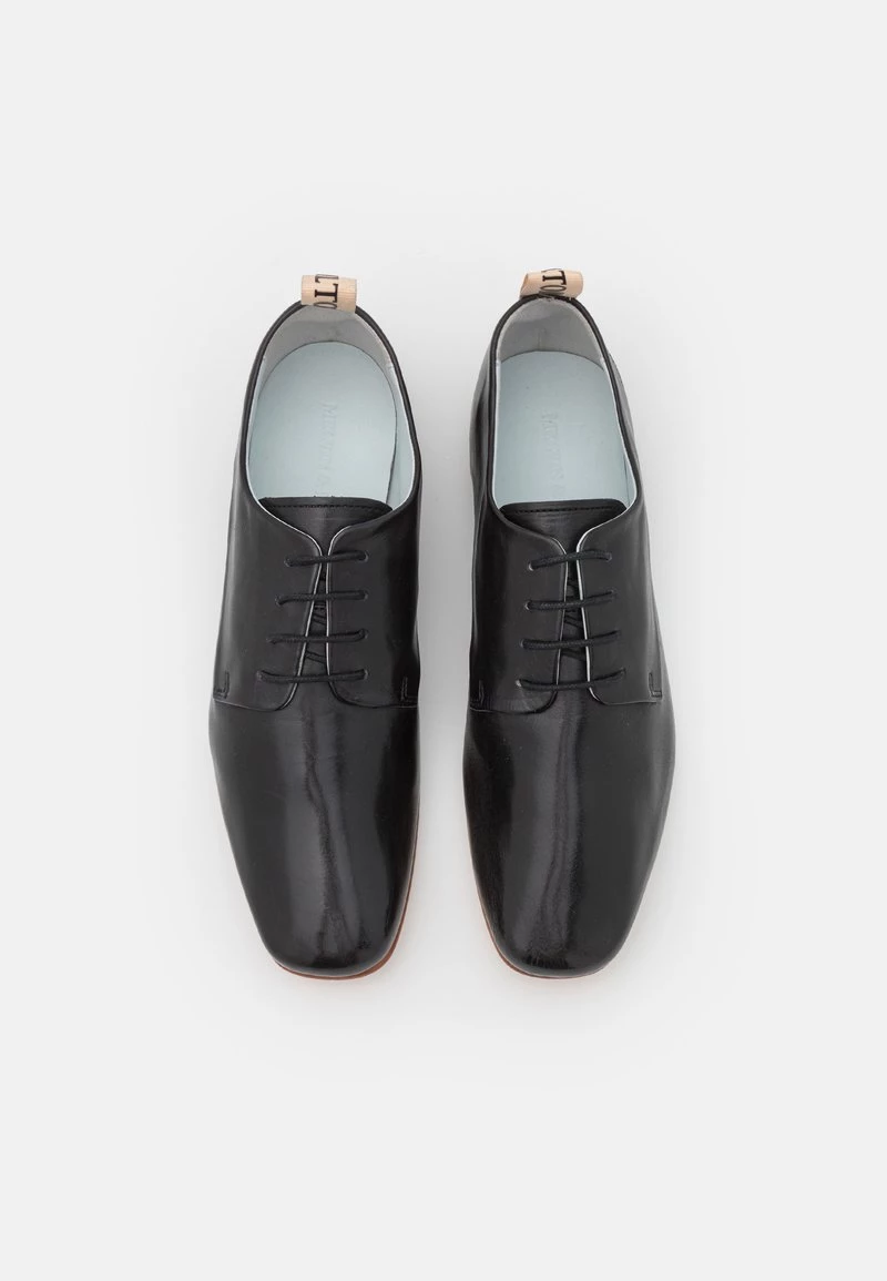 Melvin & Hamilton CAMILLA 5 Derbies Vegas/black/white/natural Femme 8 Melvin & Hamilton CAMILLA 5 Derbies Vegas/black/white/natural Femme – Image 6