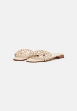 Melvin & Hamilton ELODIE 49 Mules Natural Femme 10 Melvin & Hamilton ELODIE 49 Mules Natural Femme -Melvin & Hamilton Soldes ef4c7c9c20e84feba5821f413692a492
