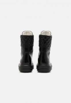 Melvin & Hamilton Femme Bottines à Lacets Black -Melvin & Hamilton Soldes f2b1061b124c458dac8f40eafbaf6bf4